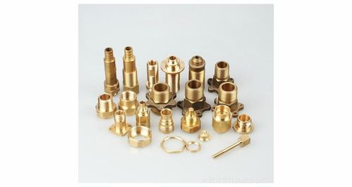 冶金礦產(chǎn)企業(yè)與五金產(chǎn)品零售 產(chǎn)業(yè)鏈上下游的聯(lián)動與市場策略分析